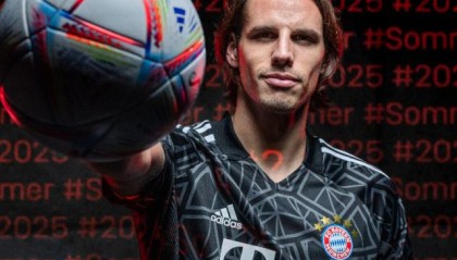 kaiyun app-诺伊尔替身到！拜仁官宣佐默加盟，为34岁门神破例