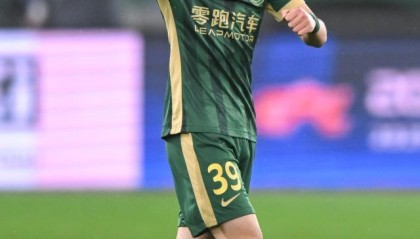 严益唯：“球王踢法”助王钰栋射手榜登顶