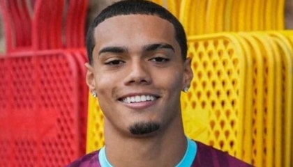 开云投注-何时能踢五大联赛？小罗儿子即将加盟赫尔城，此前已被伯恩利解约