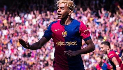 开云体育保障-17球15助攻，亚马尔2025年代表巴萨和西班牙共直接参与32个进球