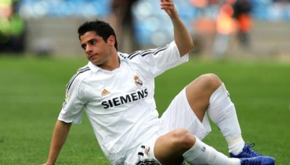 kaiyun app-13岁开始喝酒 在皇马醉着训练 西西尼奥戒酒十年