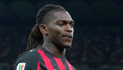 kaiyun app-意媒：莱奥目前仍只能单独训练，对阵莱切能否上场存在疑问