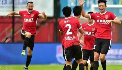 开云体育博彩-成都蓉城如果本赛季战绩不佳，俱乐部会请回徐正源吗？引发热议